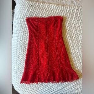 Lovers + Friends Red Strapless Lace Dress